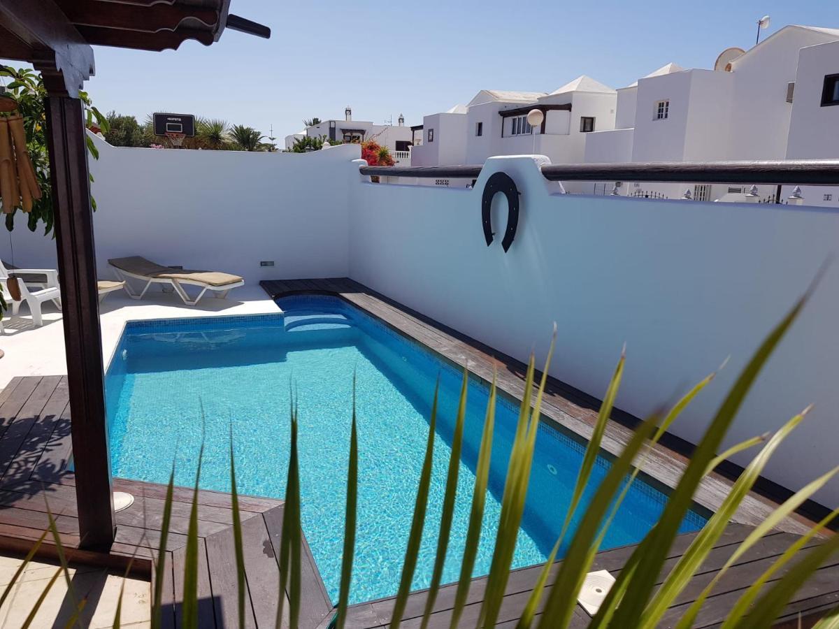 Villa Fenix Puerto del Carmen  Exterior photo